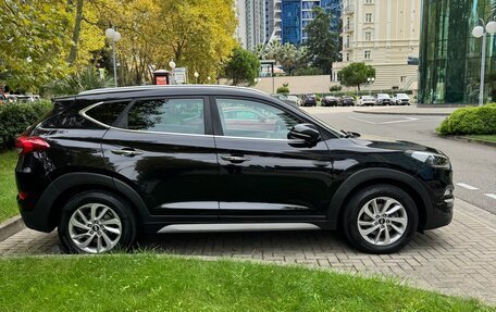 Hyundai Tucson III, 2017 год, 2 390 000 рублей, 7 фотография