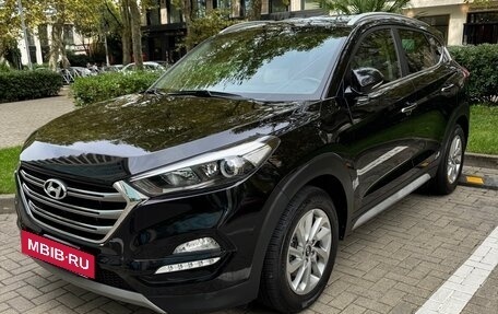 Hyundai Tucson III, 2017 год, 2 390 000 рублей, 2 фотография