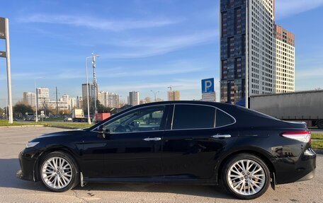 Toyota Camry, 2018 год, 3 300 000 рублей, 11 фотография