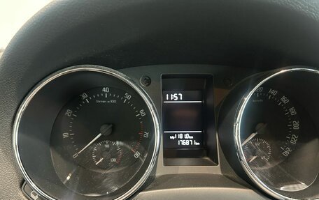 Skoda Yeti I рестайлинг, 2014 год, 899 000 рублей, 10 фотография
