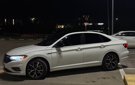 Volkswagen Jetta VII, 2018 год, 1 690 000 рублей, 3 фотография
