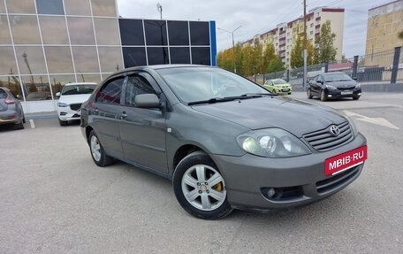 Toyota Corolla, 2004 год, 490 000 рублей, 3 фотография