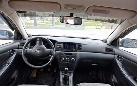 Toyota Corolla, 2004 год, 490 000 рублей, 6 фотография