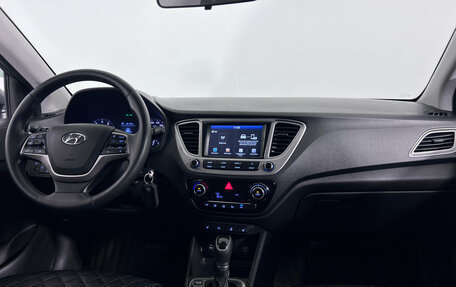 Hyundai Solaris II рестайлинг, 2019 год, 1 360 000 рублей, 10 фотография