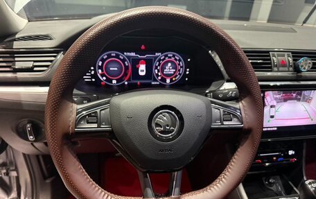 Skoda Superb III рестайлинг, 2023 год, 1 780 000 рублей, 10 фотография