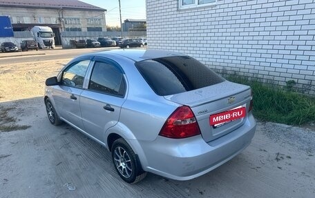 Chevrolet Aveo III, 2010 год, 345 000 рублей, 2 фотография