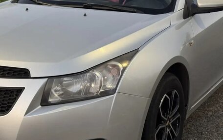 Chevrolet Cruze II, 2010 год, 720 000 рублей, 9 фотография