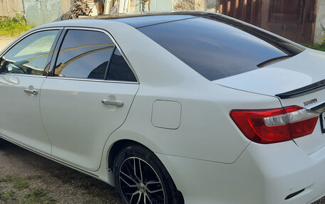 Toyota Camry, 2012 год, 1 530 000 рублей, 2 фотография