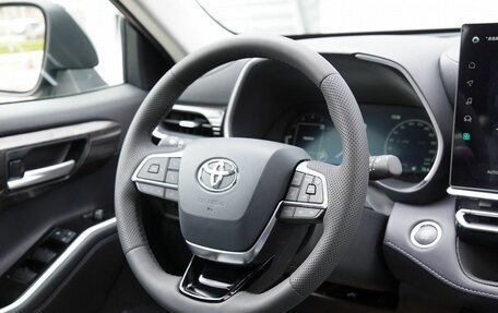 Toyota Highlander, 2026 год, 5 350 000 рублей, 12 фотография