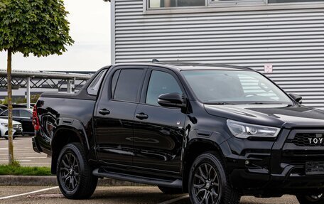 Toyota Hilux VIII, 2022 год, 5 095 000 рублей, 7 фотография