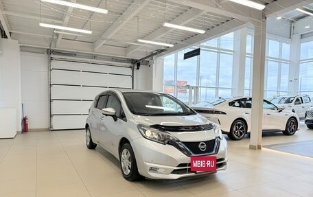 Nissan Note II рестайлинг, 2017 год, 1 279 000 рублей, 8 фотография
