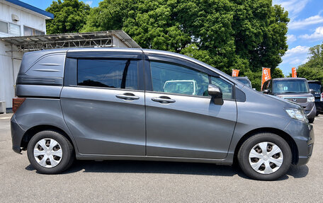 Honda Freed I, 2012 год, 900 000 рублей, 7 фотография