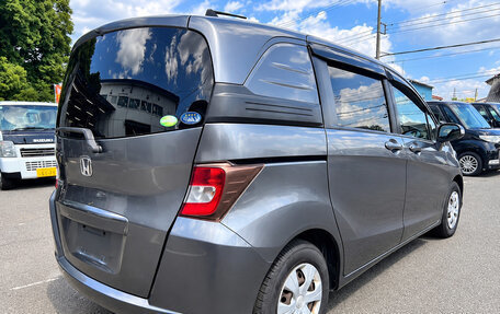 Honda Freed I, 2012 год, 900 000 рублей, 6 фотография