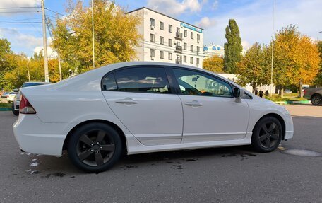 Honda Civic VIII, 2010 год, 680 000 рублей, 2 фотография