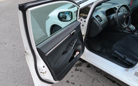 Honda Civic VIII, 2010 год, 680 000 рублей, 6 фотография