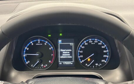 Toyota RAV4, 2016 год, 2 350 000 рублей, 18 фотография