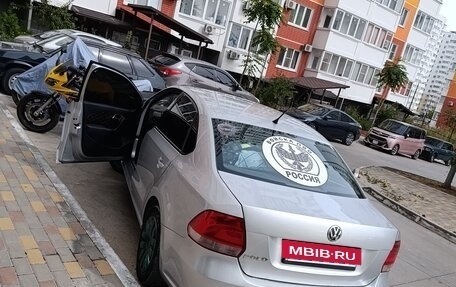 Volkswagen Polo VI (EU Market), 2012 год, 800 000 рублей, 3 фотография