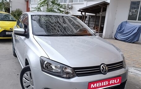 Volkswagen Polo VI (EU Market), 2012 год, 800 000 рублей, 5 фотография