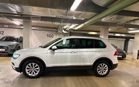 Volkswagen Tiguan II, 2016 год, 3 490 000 рублей, 2 фотография