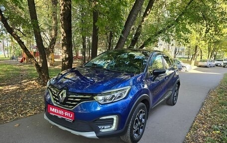 Renault Kaptur I рестайлинг, 2021 год, 1 650 000 рублей, 1 фотография