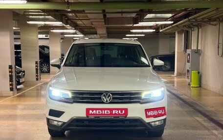 Volkswagen Tiguan II, 2016 год, 3 490 000 рублей, 7 фотография