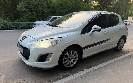 Peugeot 308 II, 2011 год, 370 000 рублей, 2 фотография