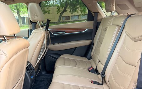 Cadillac XT5 I рестайлинг, 2018 год, 3 499 900 рублей, 9 фотография