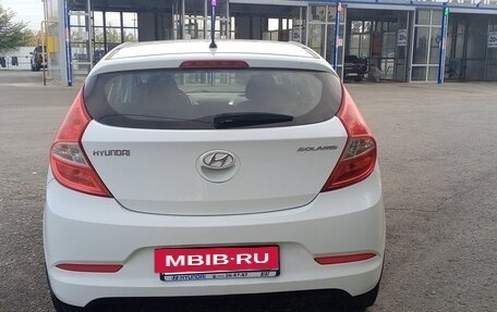 Hyundai Solaris II рестайлинг, 2014 год, 830 000 рублей, 3 фотография