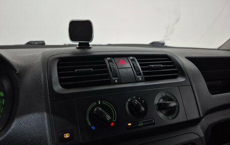 Skoda Fabia II, 2010 год, 250 000 рублей, 19 фотография