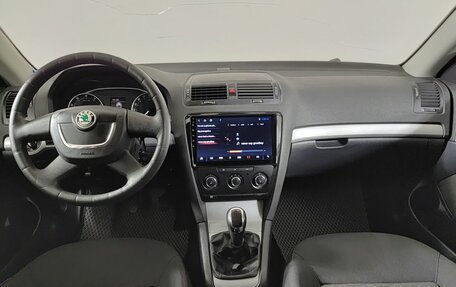 Skoda Octavia, 2012 год, 690 000 рублей, 17 фотография