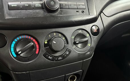 Chevrolet Aveo III, 2011 год, 400 000 рублей, 21 фотография