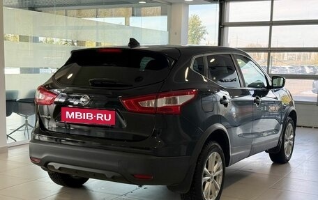 Nissan Qashqai, 2017 год, 1 677 000 рублей, 6 фотография