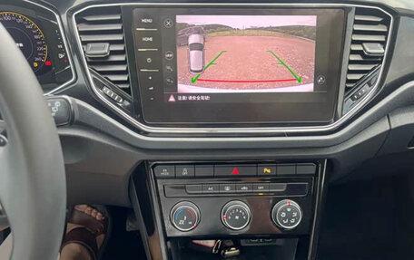 Volkswagen T-Roc I, 2022 год, 1 470 000 рублей, 8 фотография