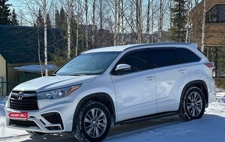 Toyota Highlander III, 2015 год, 3 000 000 рублей, 1 фотография