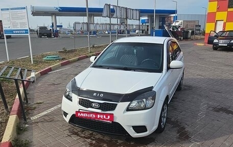 KIA Rio II, 2010 год, 600 000 рублей, 7 фотография
