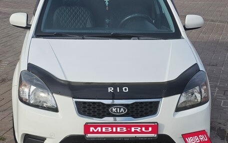 KIA Rio II, 2010 год, 600 000 рублей, 6 фотография