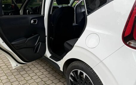 KIA Soul III, 2020 год, 1 980 000 рублей, 6 фотография