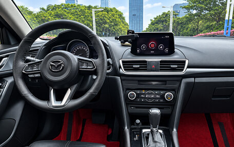 Mazda 3, 2021 год, 1 250 000 рублей, 10 фотография