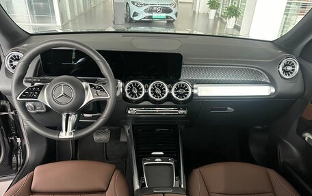 Mercedes-Benz GLB, 2026 год, 4 860 000 рублей, 12 фотография