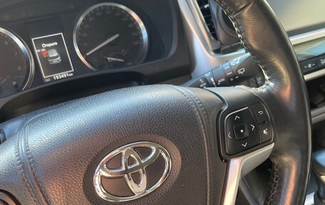 Toyota Highlander III, 2015 год, 3 000 000 рублей, 6 фотография