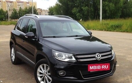 Volkswagen Tiguan I, 2011 год, 1 700 000 рублей, 2 фотография
