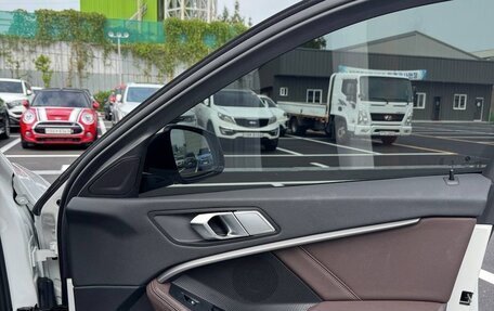 BMW 1 серия, 2022 год, 3 450 000 рублей, 15 фотография
