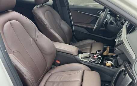 BMW 1 серия, 2022 год, 3 450 000 рублей, 17 фотография