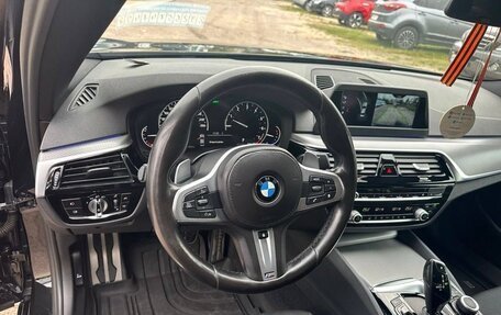 BMW 5 серия, 2018 год, 3 290 000 рублей, 2 фотография
