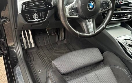 BMW 5 серия, 2018 год, 3 290 000 рублей, 5 фотография