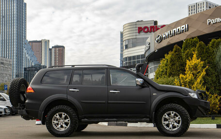 Mitsubishi Pajero Sport II рестайлинг, 2010 год, 1 568 000 рублей, 3 фотография