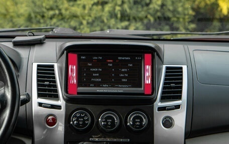 Mitsubishi Pajero Sport II рестайлинг, 2010 год, 1 568 000 рублей, 11 фотография