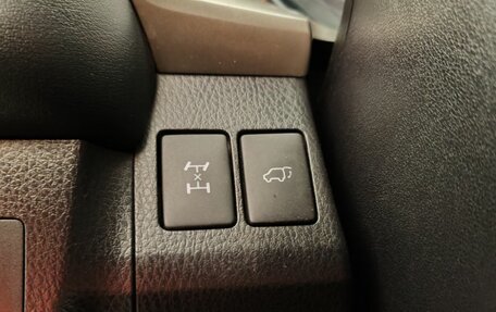 Toyota RAV4, 2015 год, 1 800 000 рублей, 16 фотография