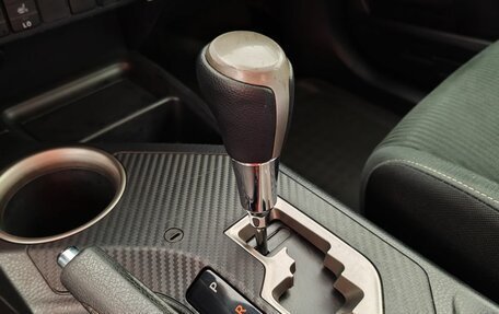 Toyota RAV4, 2015 год, 1 800 000 рублей, 17 фотография
