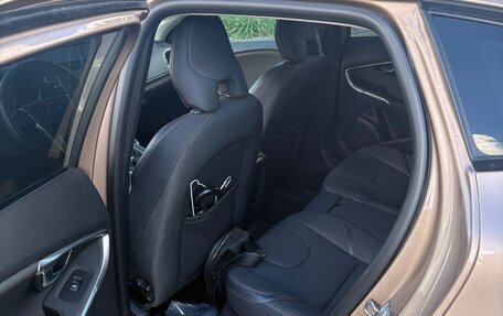 Volvo V40 Cross Country I, 2015 год, 1 550 000 рублей, 4 фотография